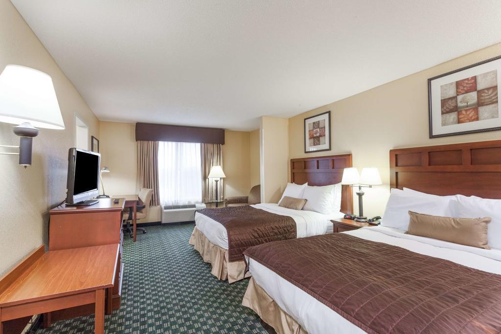 Clarion Pointe Madison-Huntsville Buitenkant foto