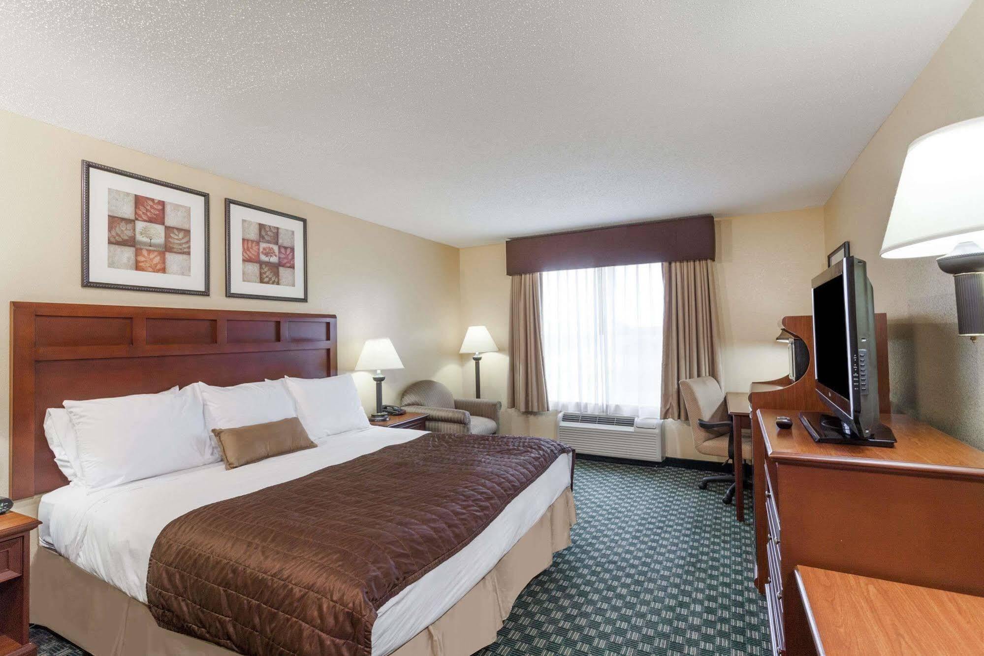Clarion Pointe Madison-Huntsville Buitenkant foto